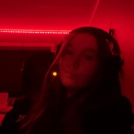 Sara_Lovr